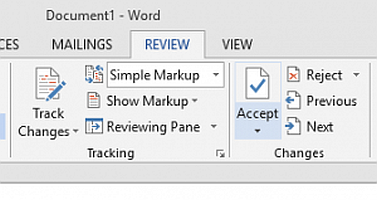 ms word accept all changes